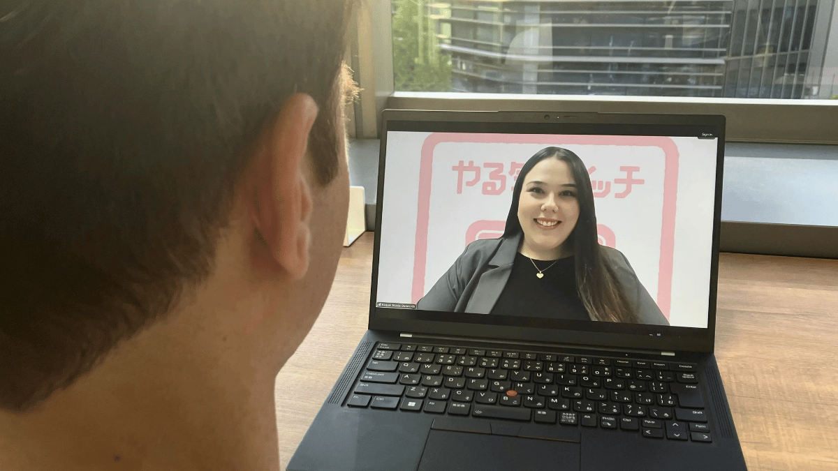 Online meeting with recruiter Raquel